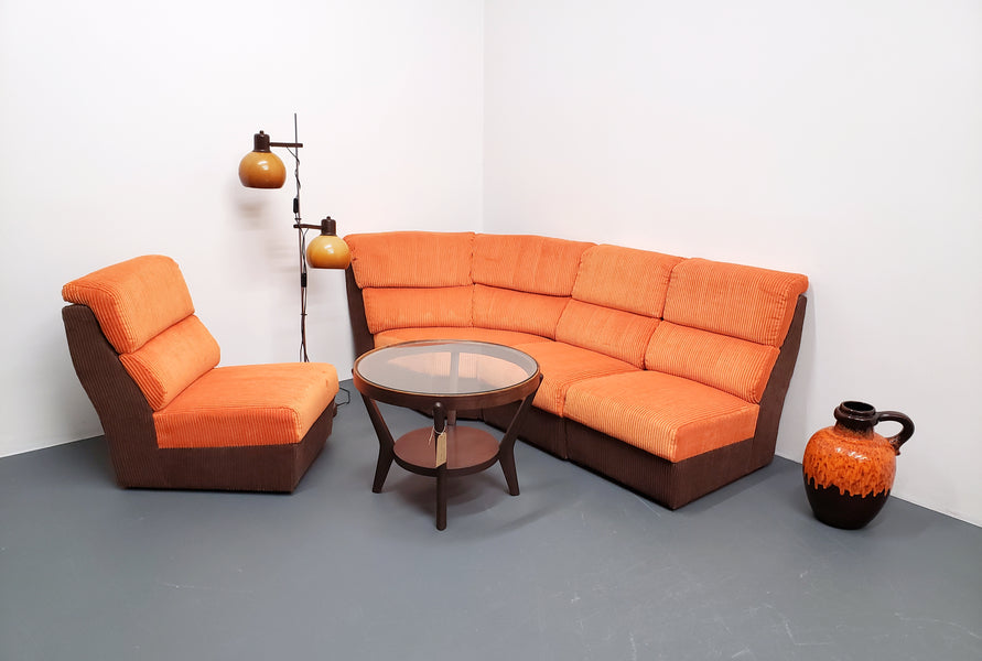 Mid century modular corner sofa in rusty orange corduroy – A rare vintage treasure