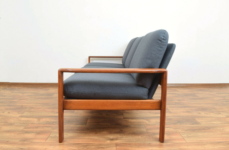 Mid century danish teak sofa, 1970s. – A rare vintage treasure
