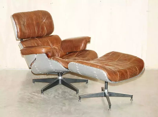 Stunning heritage brown leather hand hammered aviator lounger armchair & ottoman – A rare vintage treasure