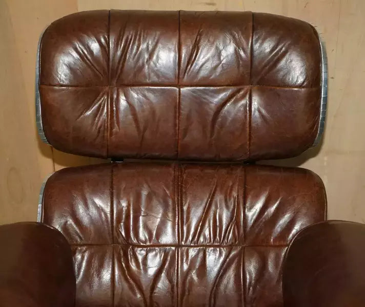 Stunning heritage brown leather hand hammered aviator lounger armchair & ottoman – A rare vintage treasure