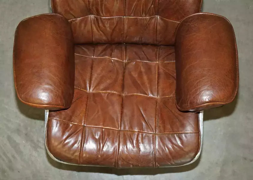 Stunning heritage brown leather hand hammered aviator lounger armchair & ottoman – A rare vintage treasure