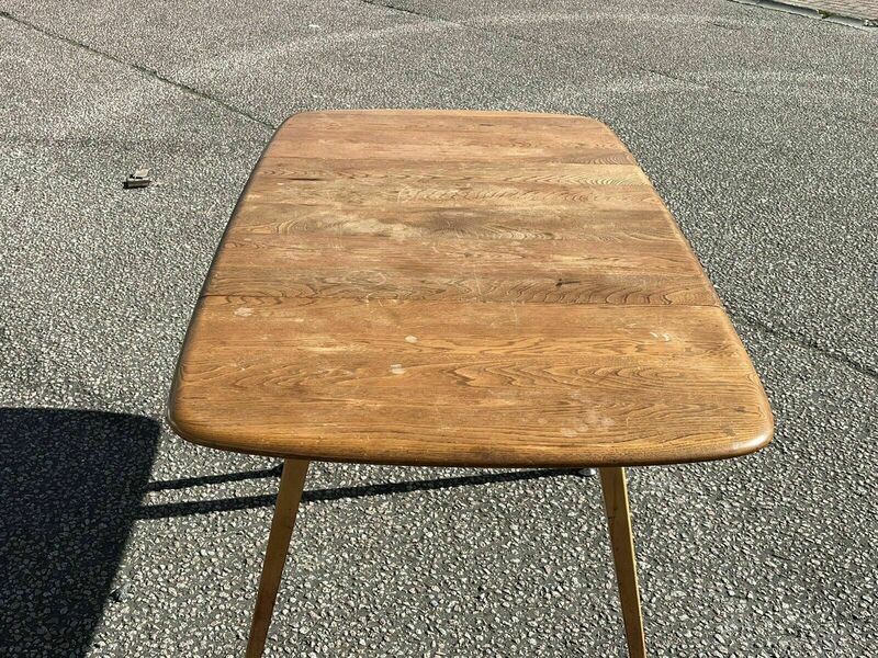 Vintage extending ercol table and chairs – A rare vintage treasure
