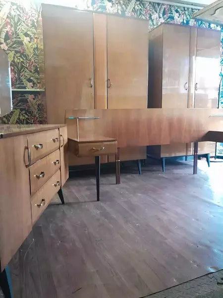 Vintage mid century modern full 4 piece bedroom set by meredew..rare find! – A rare vintage treasure